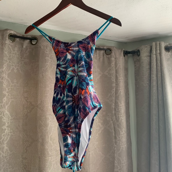 MINKPINK one piece swim bathing suit - Picture 2 of 4